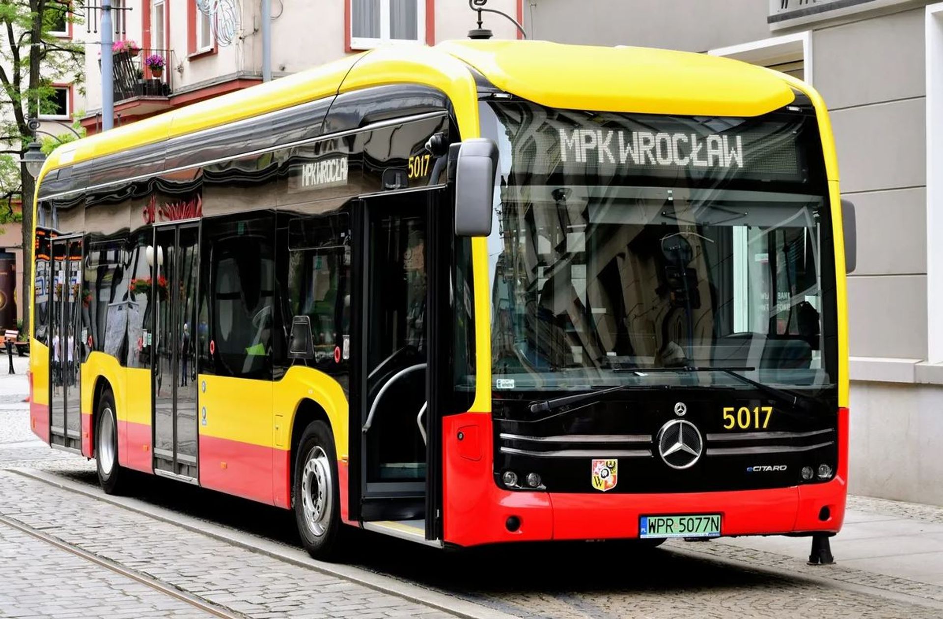 MPK Wrocław zakupiło dodatkowe nowe autobusy elektryczne