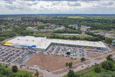 Będzie kolejny rekord? Tylko w pierwszej połowie roku parki handlowe i centra convenience urosły o ponad 183 000 mkw.