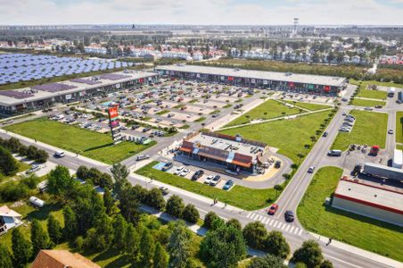 Pod Łodzią powstanie nowy, duży park handlowy [WIZUALIZACJE]