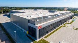 Globalny koncern Danfoss otworzył nową fabrykę koło Gdańska. Powstały nowe miejsca pracy