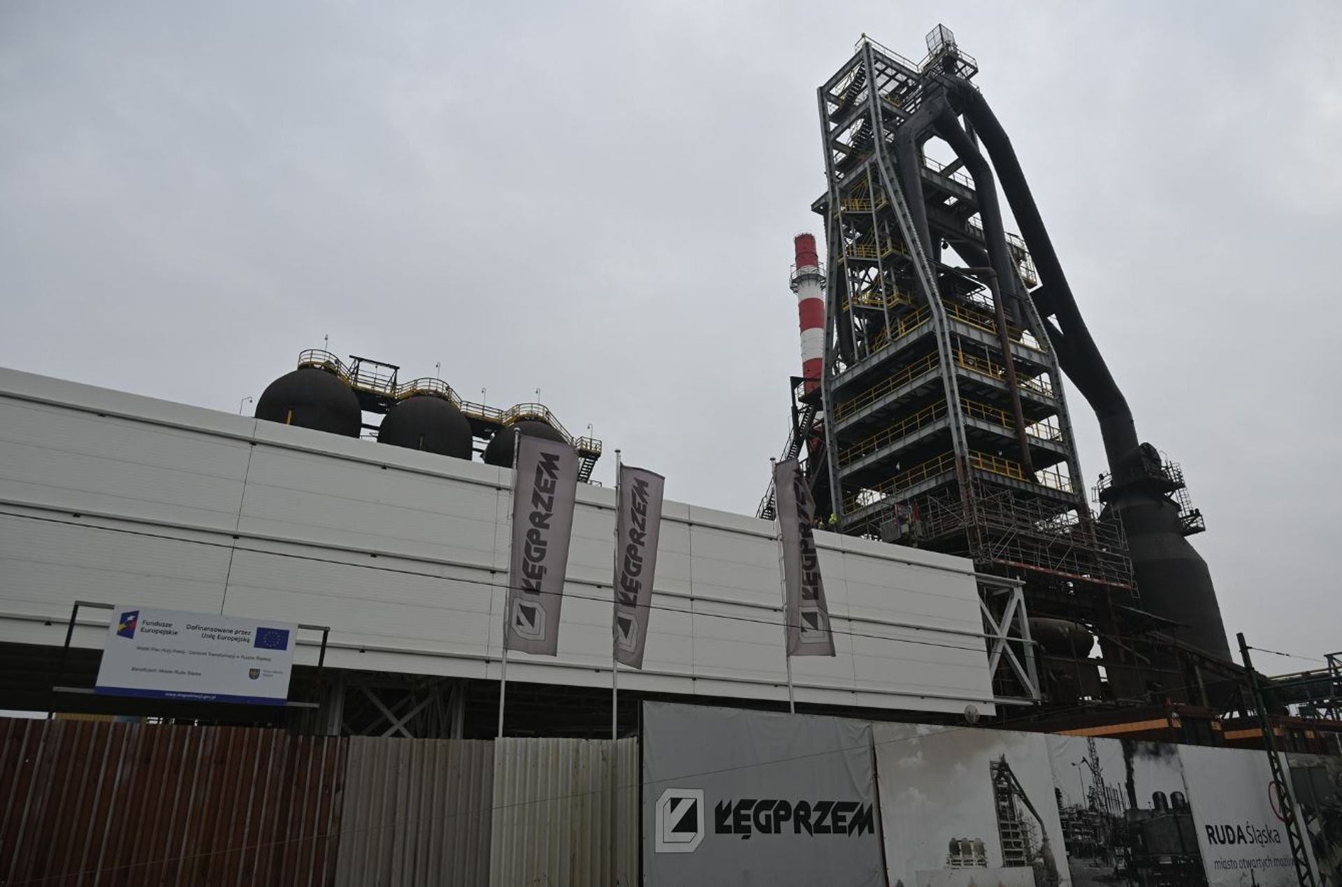 Trwa rewitalizacja zabytkowego Wielkiego Pieca Huty „Pokój” w Rudzie Śląskiej 