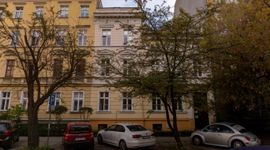 Wrocław: Władze województwa znów szukają kupca na zabytkową kamienicę na Ołbinie. Obniżka pomoże?