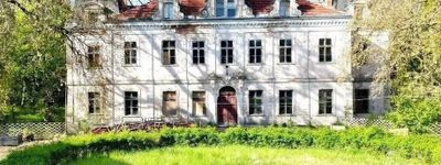 Zabytkowy pałac słynnego detektywa Krzysztofa Rutkowskiego na Dolnym Śląsku wystawiony na sprzedaż [ZDJĘCIA]