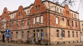 Wrocław: Okre Development wybuduje mieszkania i obiekty usługowe na terenie opuszczonego szpitala