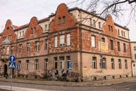 Wrocław: Okre Development wybuduje mieszkania i obiekty usługowe na terenie opuszczonego szpitala