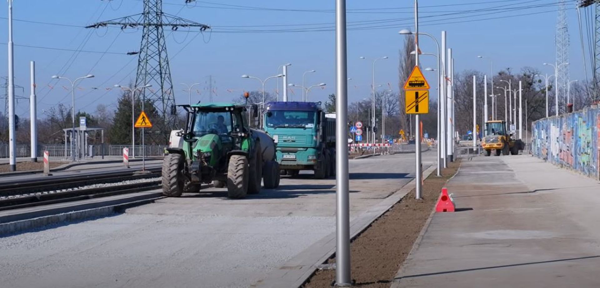Postępują prace na budowie nowej trasy tramwajowej przez Popowice 
