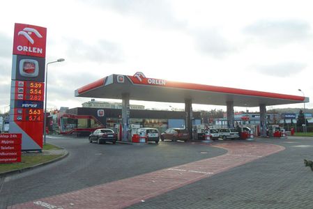 ORLEN pozyskał 2 mld zł na realizację strategicznych inwestycji