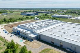 Nowe miejsca pracy. Fabryka Valmet Automotive w Żarach gotowa 
