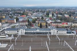 Pracowity czas na dworcach PKP – przebudowy, modernizacje i remonty