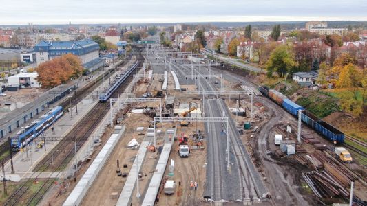 Olsztyn Główny – rozrasta się tunel na Zatorze i przybywa torów [ZDJĘCIA]