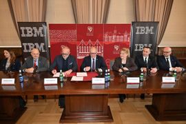 IBM oraz Politechnika Wrocławska i Uniwersytet Łódzki stworzą nowy wariant polskiego dużego modelu językowego AI