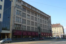 [Wrocław] Urzędowe budynki sprzedane. Magistrat weźmie je teraz w leasing