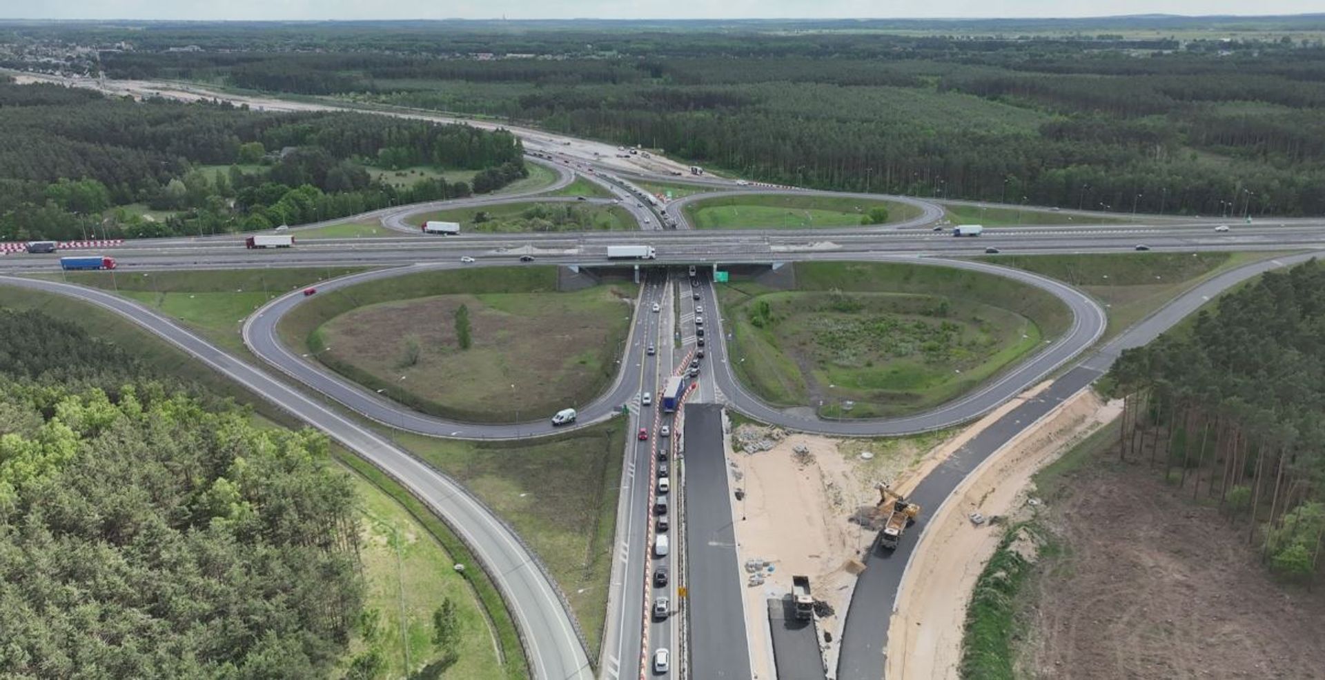 Powstaje odcinek drogi ekspresowej S10 Bydgoszcz Południe - Emilianowo, z rozbudową DK25 
