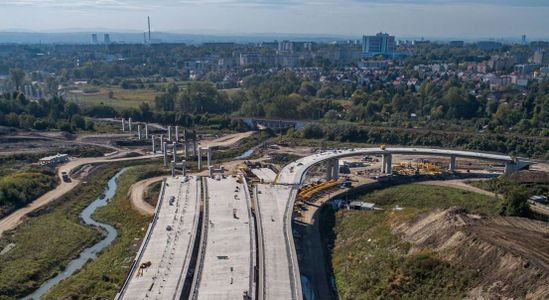 Inwestycje drogowe GDDKiA w Małopolsce nie zwalniają [RAPORT]