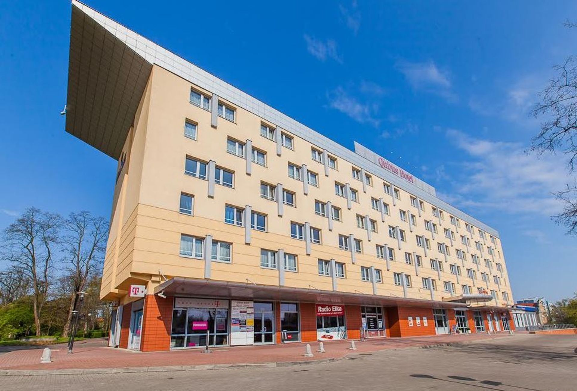 Hotel Qubus Głogów został wystawiony na sprzedaż