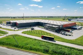 Największy operator logistyczny na świecie przedłuża najem w SEGRO Centre Wrocław, Małuszów