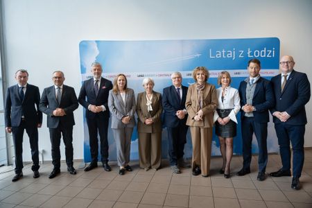 Łódzkie lotnisko i CPK podpisały list intencyjny o współpracy