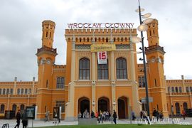 [Wrocław] Wrocławski dworzec pachnie świeżością i robi wrażenie