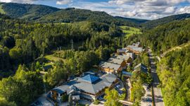 Czarny Potok Resort SPA & Conference po modernizacji. Krynicki pięciogwiazdkowy resort zyskał nowy, naturalny charakter premium