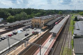 Trasa Włocławek – Toruń: sprawniej na torach, bezpieczniej na przejazdach i przejściach