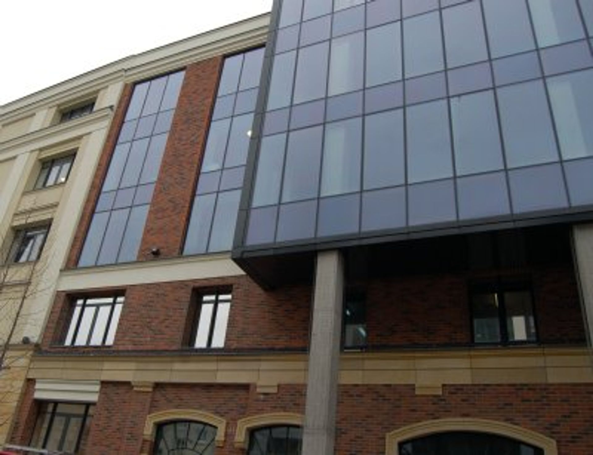  Ochnik Development zakończył modernizację kompleksu biurowego Dzielna 60