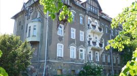 Wrocław: Miasto sprzedało zabytkowy, stuletni budynek. W obecnym stanie zagraża życiu