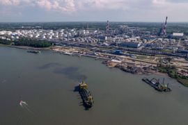 Trwa budowa Morskiego Terminala Przeładunkowego Produktów Ropopochodnych w Gdańsku [FILM+ZDJĘCIA]