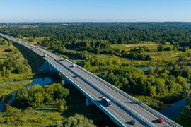 Mazowieckie: Obwodnica Białobrzegów, w ciągu drogi ekspresowej S7, zyska nową nawierzchnię