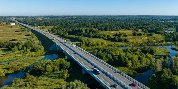 Mazowieckie: Obwodnica Białobrzegów, w ciągu drogi ekspresowej S7, zyska nową nawierzchnię