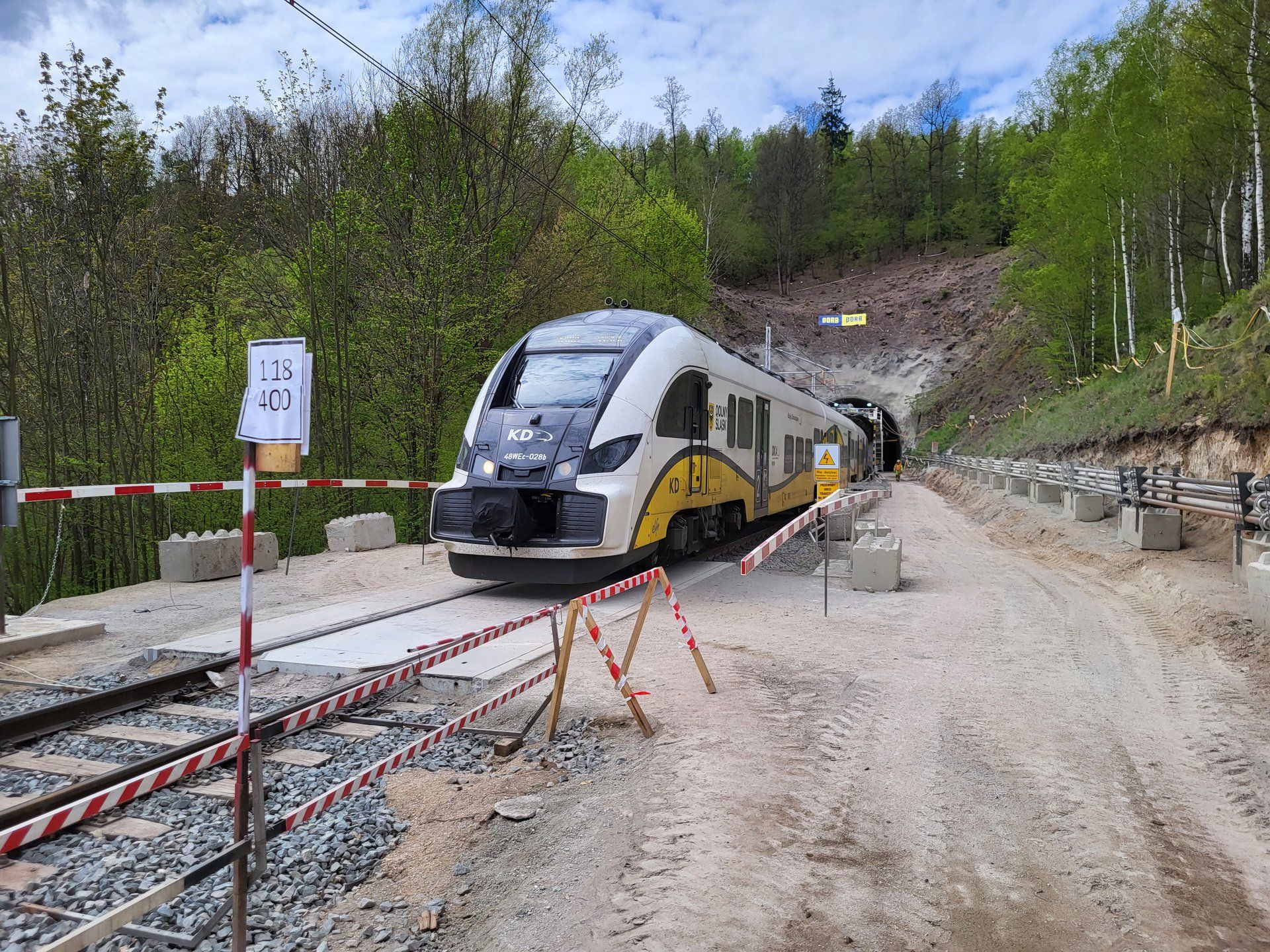 Rozpoczęło się drążenie tunelu kolejowego w okolicy Trzcińska na linii kolejowej Jelenia Góra – Wrocław