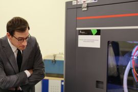 Technologiczna suwerenność Polski. Sieć Badawcza Łukasiewicz uruchomiła laboratorium mikroelektroniki za miliony z KPO
