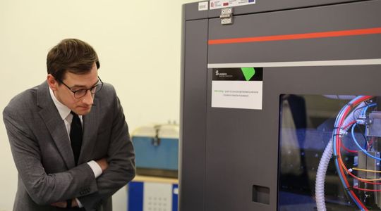 Technologiczna suwerenność Polski. Sieć Badawcza Łukasiewicz uruchomiła laboratorium mikroelektroniki za miliony z KPO