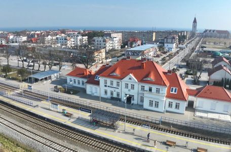 PKP PLK zmodernizuje linię na Hel. Szybsze pociągi i mniej opóźnień między Władysławowem a Helem