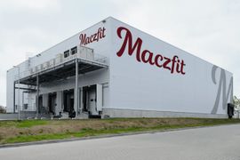 Maczfit zwiększa możliwości produkcyjne oraz zatrudnienie dzięki rozbudowie zakładu w Szymanowie pod Warszawą