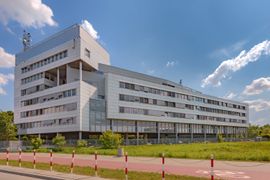 [Warszawa] Międzynarodowa firma na dłużej w biurowcu Taifun