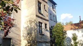 Wrocław: Zabytkowa kamienica w Leśnicy trafiła w prywatne ręce. Są zalecenia konserwatora