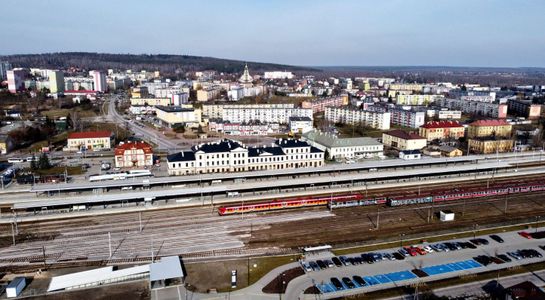 Lepszy dostęp do kolei i szybsze podróże ze Skarżyska-Kamiennej w kierunku Kielc