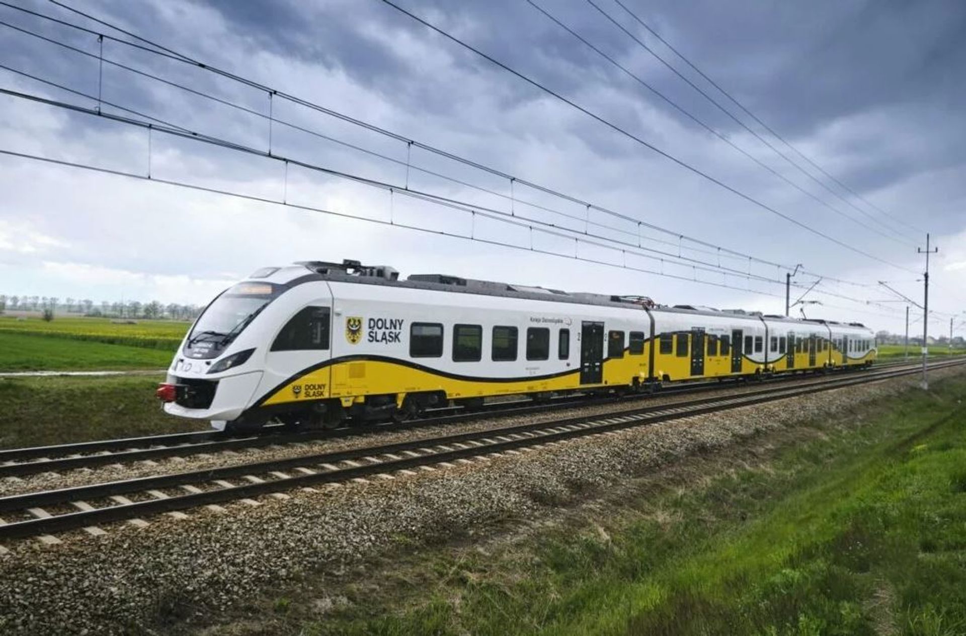 Koleje Dolnośląskie uruchomią bezpośrednie, szybkie połączenie Wrocław - Warszawa