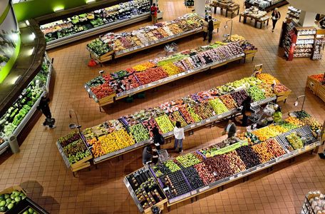 W Polsce najwięcej klientów tracą hipermarkety