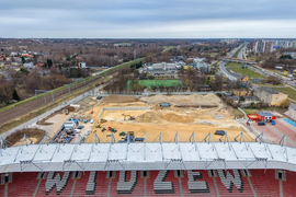 Boisko treningowe przy stadionie Widzewa Łódź nabiera kształtów. Trwa sportowa ofensywa w Łodzi! [ZDJĘCIA]
