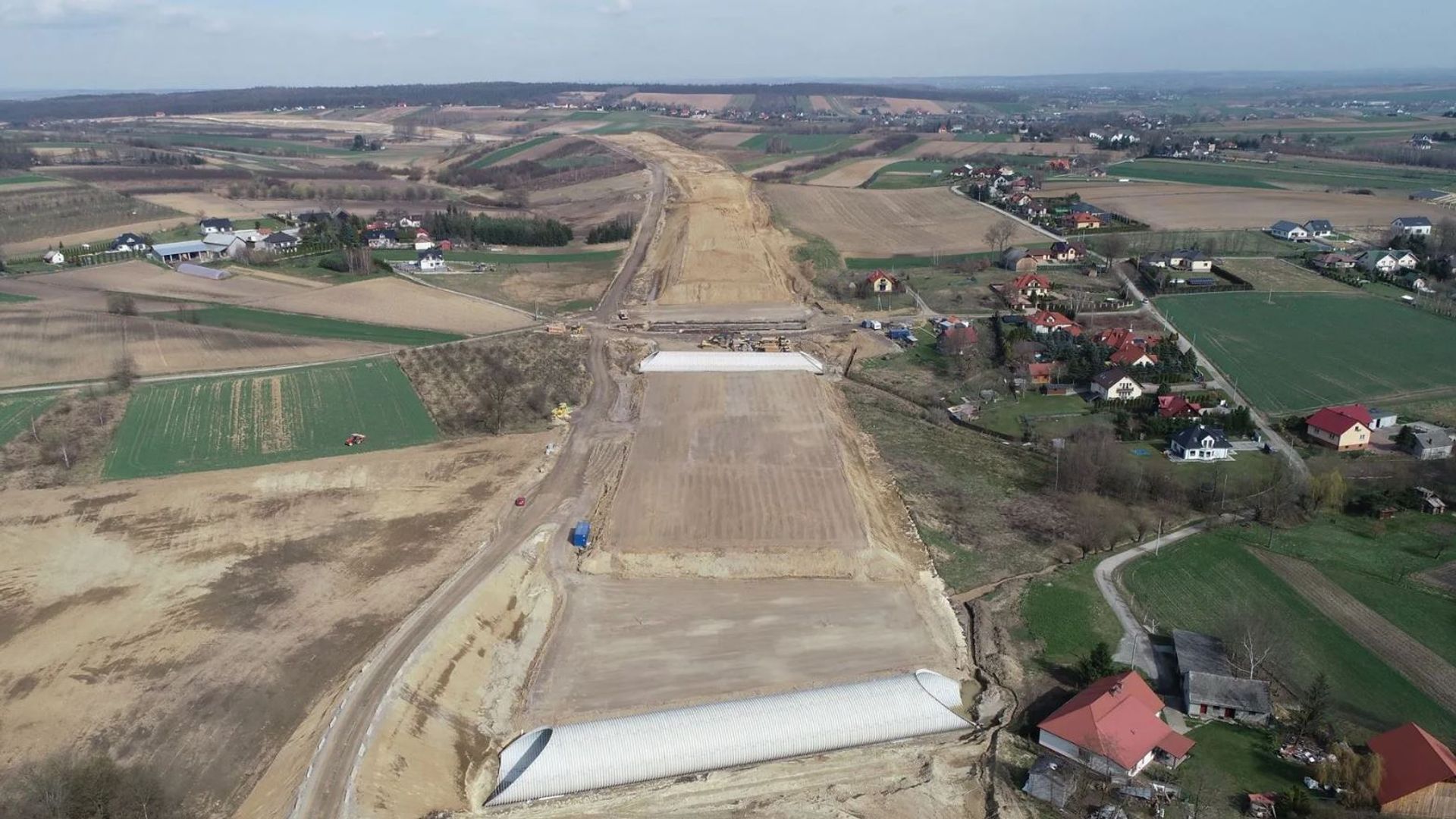 Trwa budowa drogi ekspresowej S7 na odcinku Widoma - Kraków Nowa Huta 