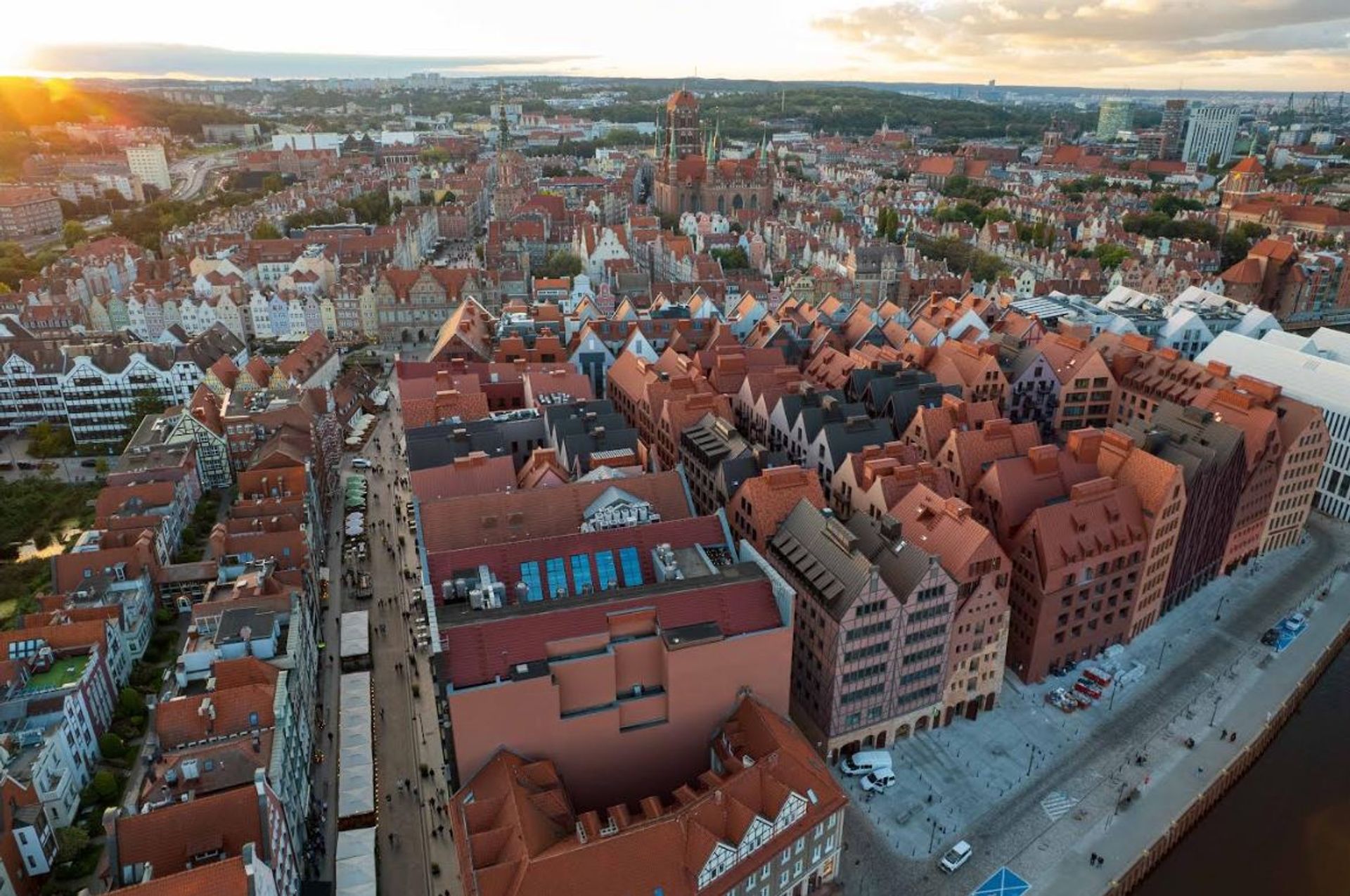 Gdańsk przyciąga jak magnes. Dynamicznie rozwijająca się nadmorska metropolia