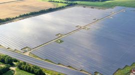 PAD RES pozyskał 240 mln zł na budowę dwóch dużych farm fotowoltaicznych w Polsce