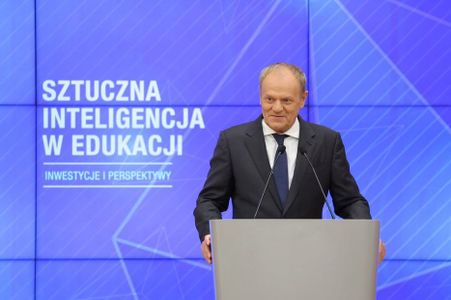 Miliardowe inwestycje w sztuczną inteligencję dla polskich szkół. Powstanie 12 tysięcy laboratoriów AI [FILM]
