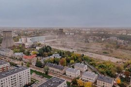 To nie koniec wyburzeń na terenie dawnej elektrociepłowni EC2 w Łodzi. Znikną kolejne budynki [ZDJĘCIA+WIZUALIZACJE]