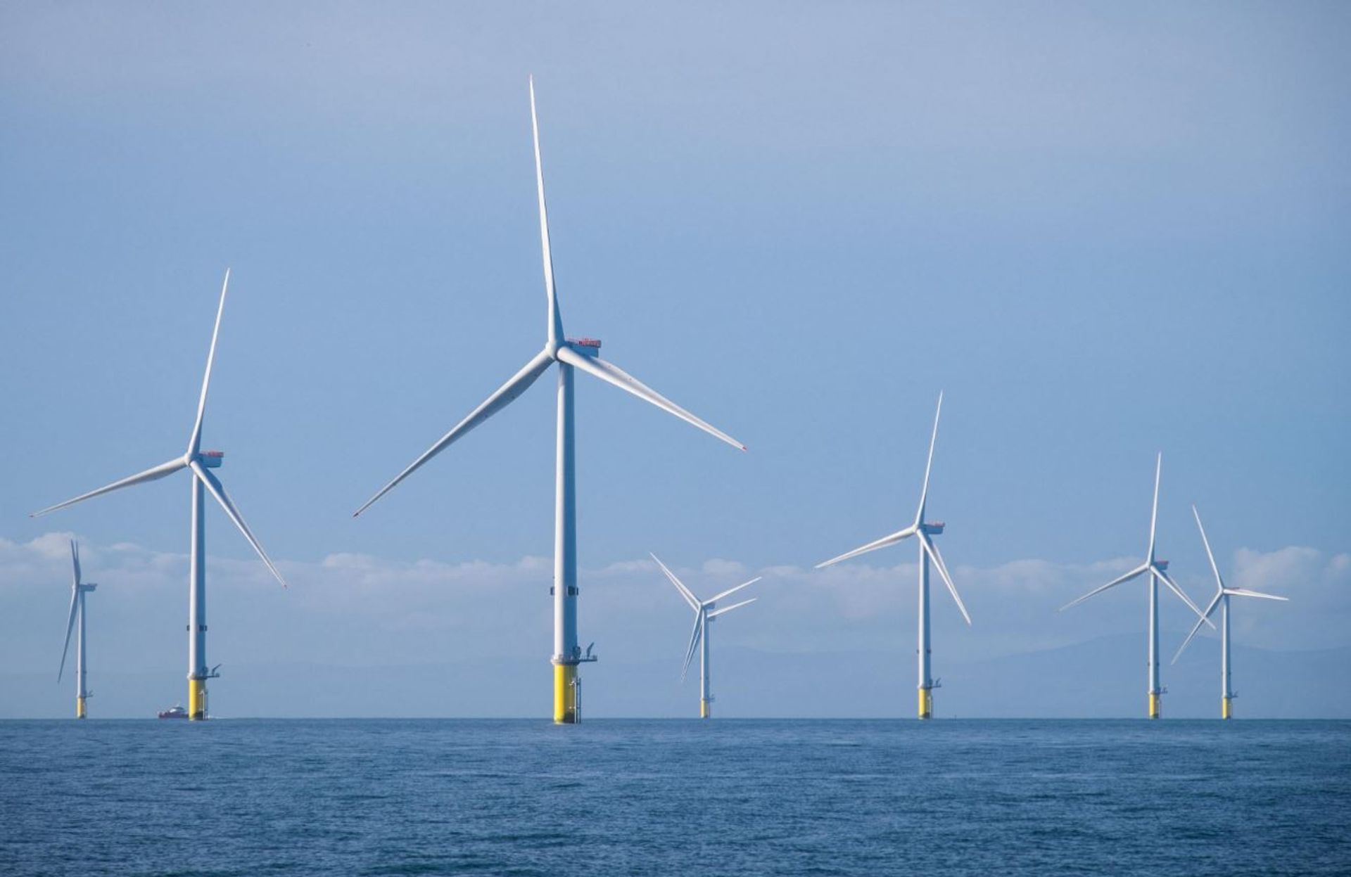 PSEW: fakty o morskiej energetyce wiatrowej (MEW) zamiast obaw o turystykę i środowisko 