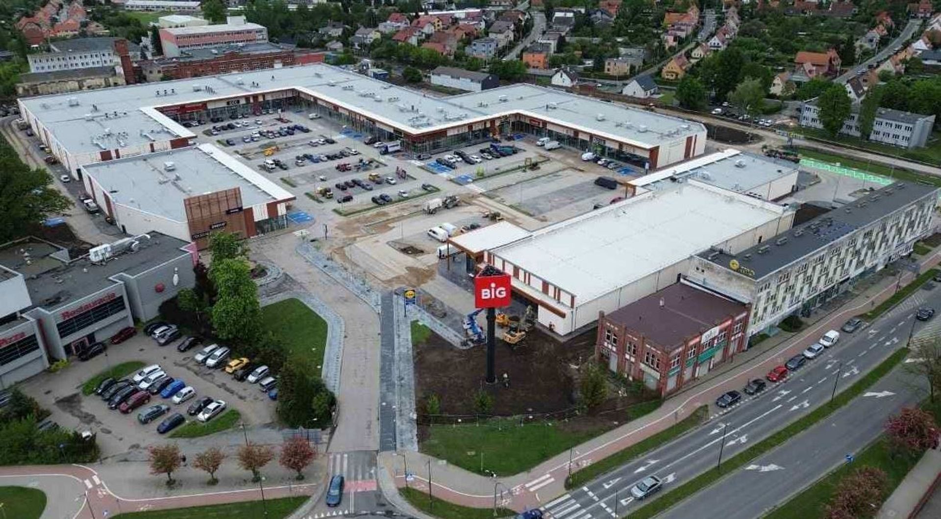Park handlowy BIG Dzierżoniów na Dolnym Śląsku otwarty