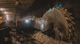 Pierwszy taki system w Europie. Kopalnia Janina uruchamia nowoczesny kompleks ścianowy z przełomowym sterowaniem elektrohydraulicznym