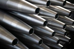 MESKO S.A. zwiększa produkcję amunicji 155 mm. Inwestycja za 887 mln zł wzmocni polski przemysł obronny