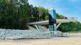 Nowe zejście na plażę w nadmorskim Pobierowie. Powstał taras widokowy na klifie